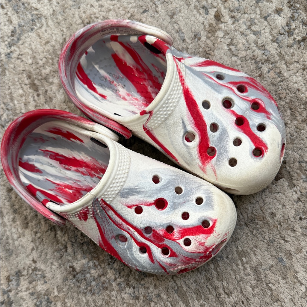 Crocs Kids Red, Gray And White Sandals